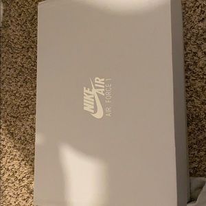 I’m selling black air forces in mid condition